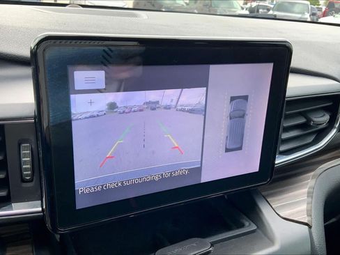 Used 2020 Ford Explorer Limited w/ Class III Trailer Tow Package RWD image 26