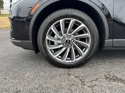 Certified 2023 Lincoln Corsair Reserve w/ Equipment Group 202A image 20