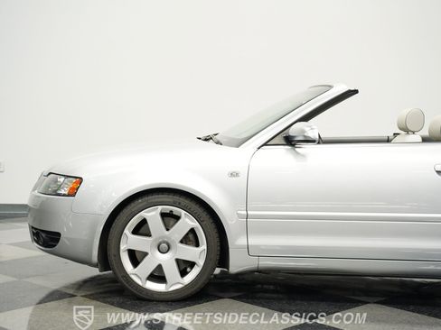 Used 2004 Audi S4 Cabriolet image 22