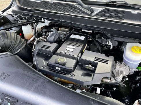 Used 2021 RAM 3500 Laramie w/ Safety Group B image 35