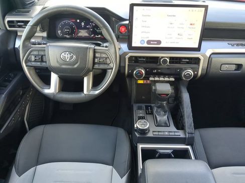 Used 2024 Toyota Tacoma TRD Off-Road w/ TRD Off Road Upgrade Package AWD/4WD image 17