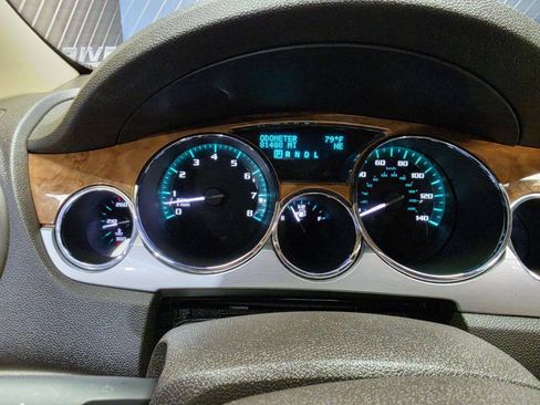 Used 2012 Buick Enclave Premium FWD image 17