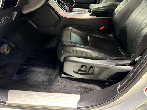Used 2019 Land Rover Range Rover Sport HSE image 21