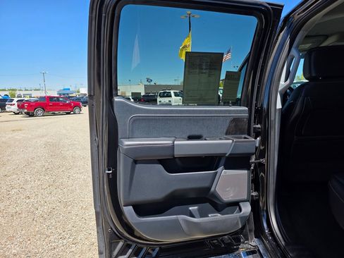 Used 2023 Ford F150 Lariat AWD/4WD image 26