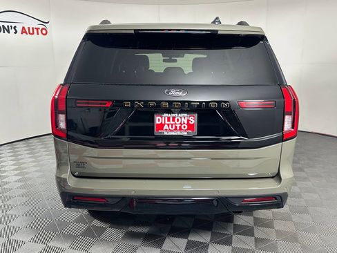 Used 2025 Ford Expedition Tremor AWD/4WD image 5