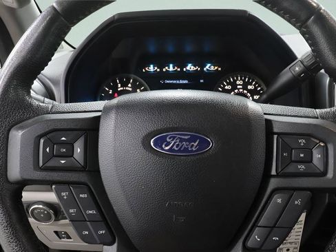Used 2016 Ford F150 XLT w/ Equipment Group 302A Luxury AWD/4WD image 14