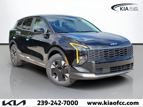New 2026 Kia Sportage LX FWD image 1