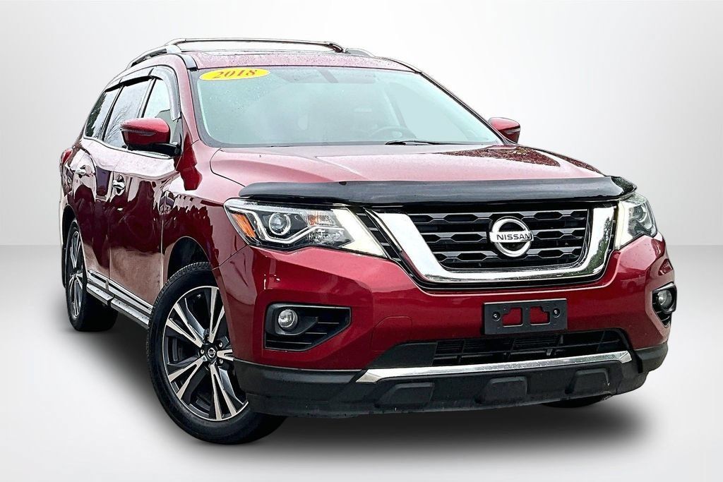 Used 2018 Nissan Pathfinder Platinum AWD/4WD image 3