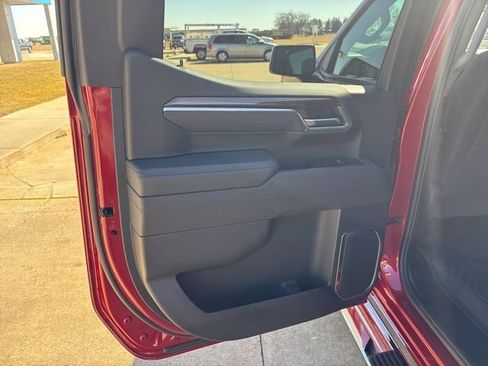 Used 2025 Chevrolet Silverado 1500 RST image 16