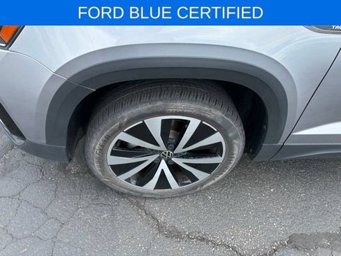 Used 2022 Volkswagen Taos SE FWD image 19