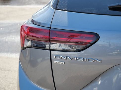 Used 2022 Buick Envision Essence w/ Technology Package I AWD/4WD image 9