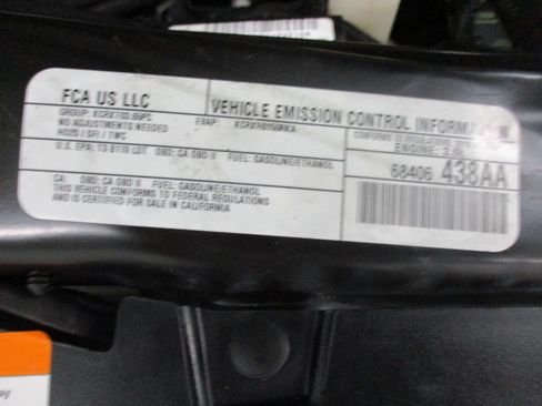 Used 2019 Dodge Grand Caravan SE w/ UConnect Hands-Free Group FWD image 5