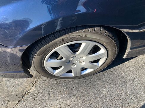 Used 2010 Honda Civic LX image 12