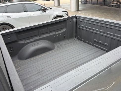 Used 2020 Chevrolet Colorado ZR2 w/ LPO, Premium Interior Package AWD/4WD image 14