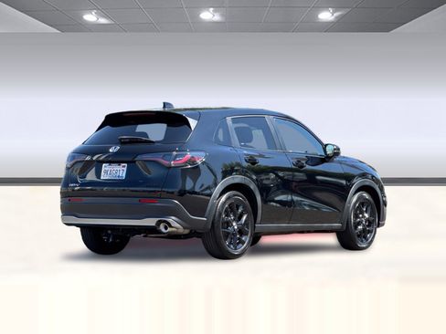 Certified 2024 Honda HR-V Sport image 8