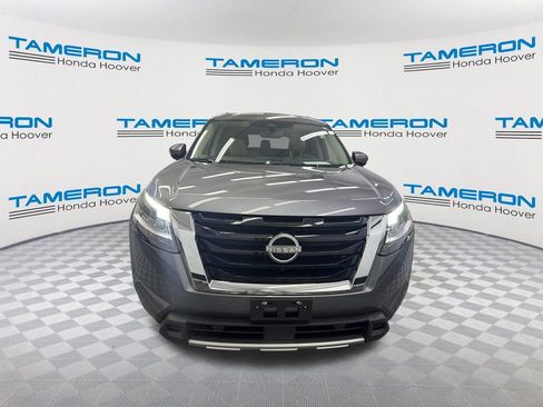 Used 2024 Nissan Pathfinder SL w/ SL Premium Package AWD/4WD image 8