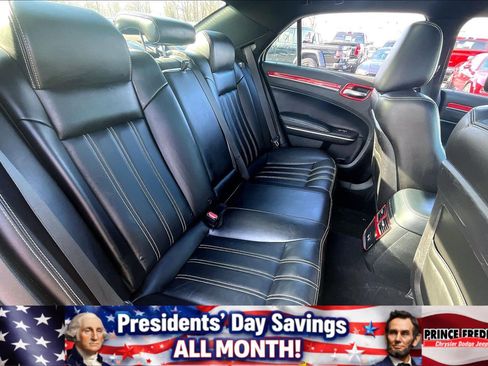 Used 2022 Chrysler 300 S image 23