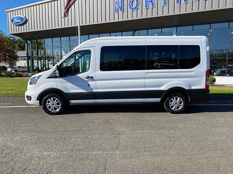 Used 2025 Ford Transit 350 XLT RWD image 4