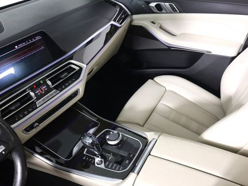 Used 2020 BMW X5 xDrive40i w/ Premium Package image 27