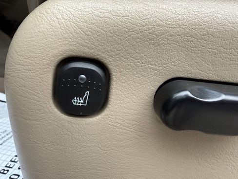 Used 2002 Ford F350 Lariat image 17