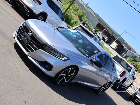 Certified 2022 Honda Accord Sport image 3