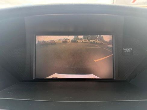 Used 2011 Honda Pilot Touring image 21