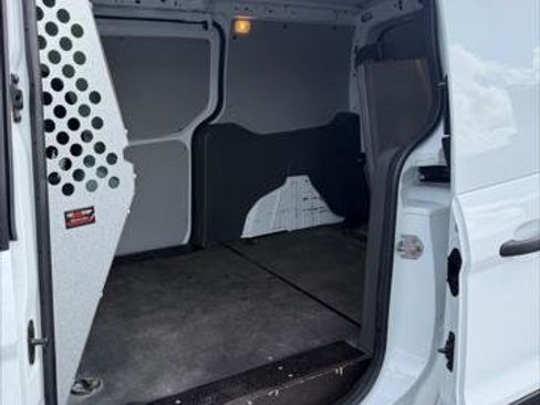 Used 2020 Ford Transit Connect XL FWD image 18