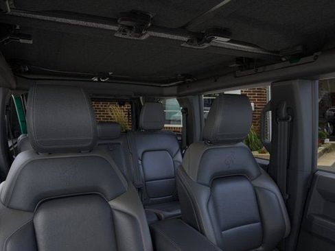 New 2025 Ford Bronco Outer Banks image 37