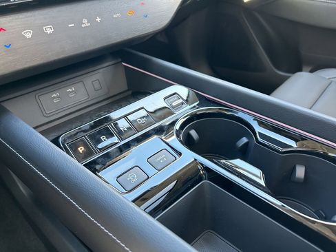 New 2025 Nissan Murano SL image 37