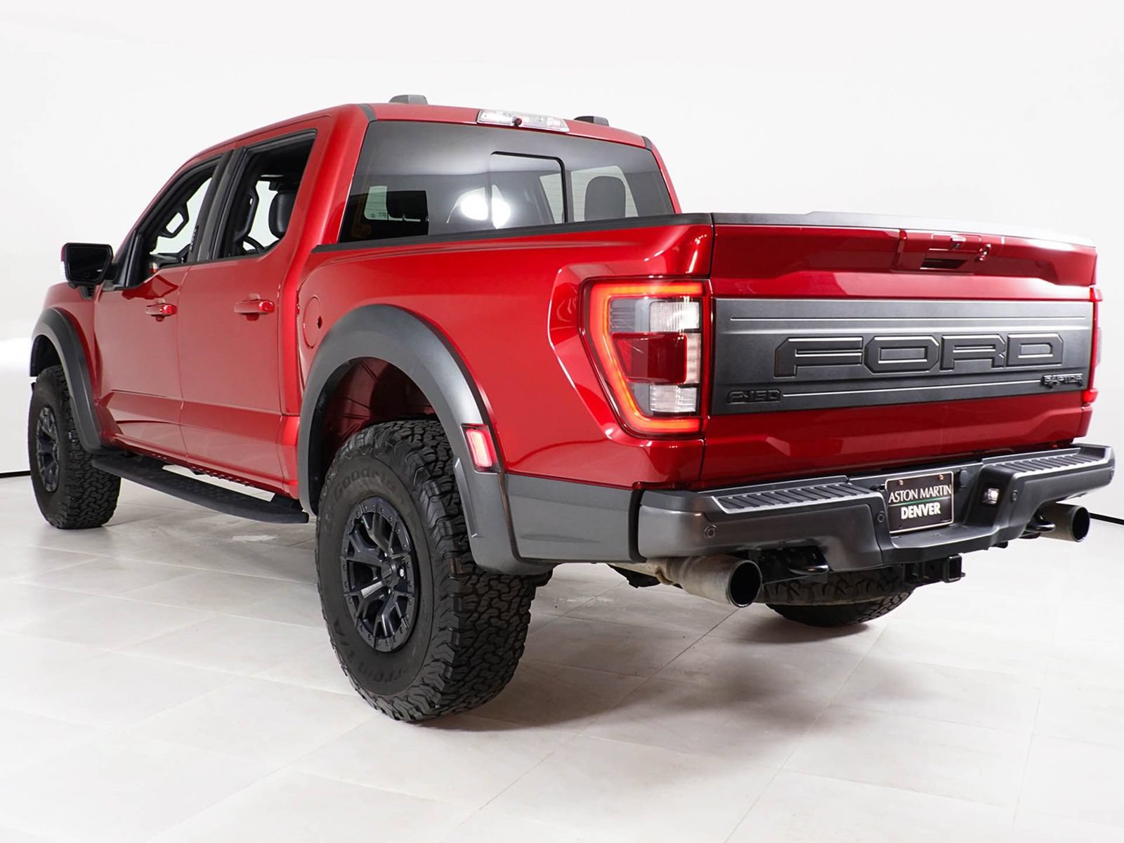 Used 2023 Ford F150 Raptor w/ Raptor 37 Performance Package AWD/4WD image 18