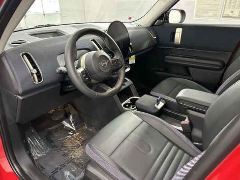 Certified 2025 MINI Cooper Countryman S image 9