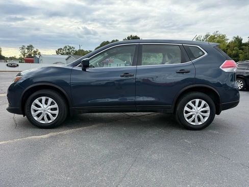 Used 2016 Nissan Rogue S image 3