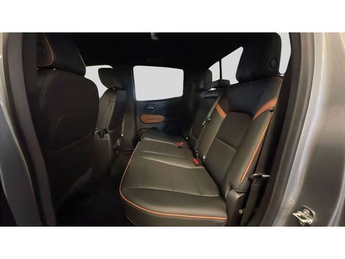 New 2026 GMC Canyon AT4 w/ AT4 Premium Package image 15