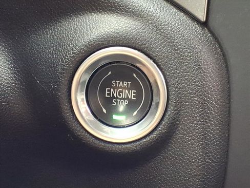 Used 2019 Chevrolet Silverado 1500 LT w/ All-Star Edition image 16