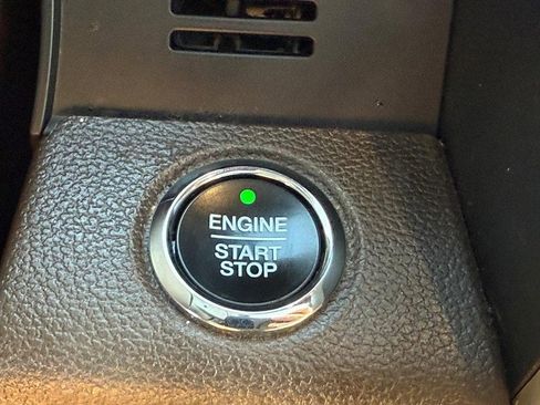 Used 2020 Ford F150 King Ranch image 19