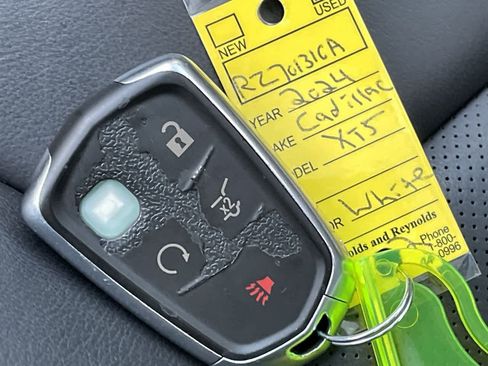 Certified 2024 Cadillac XT5 Premium Luxury w/ LPO, Floor Liner Package image 33