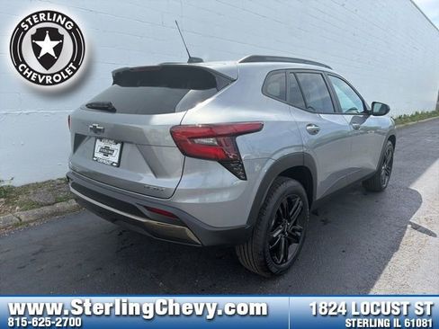 New 2026 Chevrolet Trax ACTIV FWD image 5