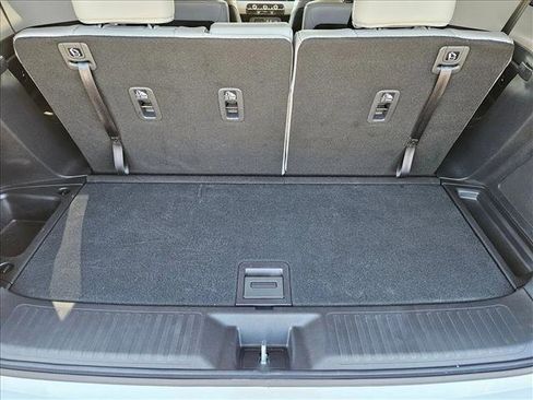 Used 2025 Honda Pilot EX-L image 6