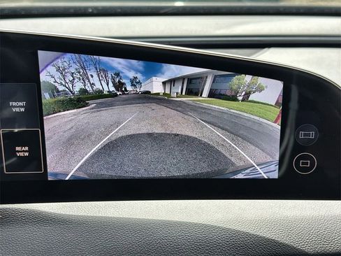 Used 2024 Lucid Air Touring image 23