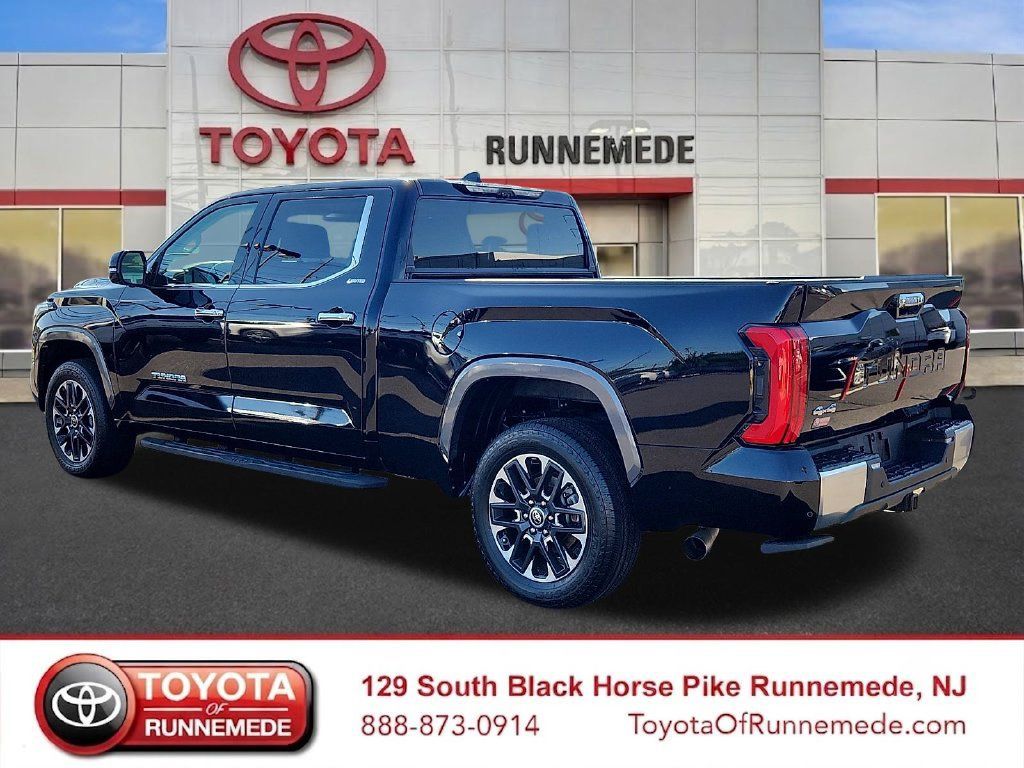 Used 2023 Toyota Tundra Limited AWD/4WD image 4