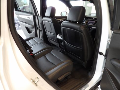 Used 2023 Cadillac XT6 Luxury AWD/4WD image 23