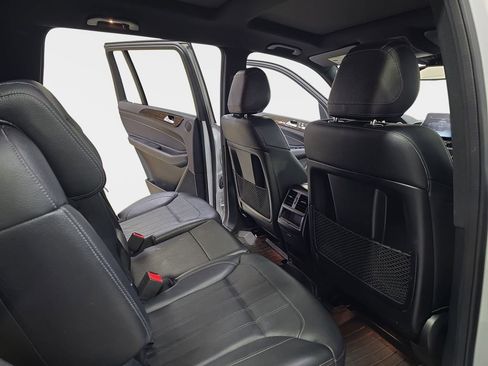 Used 2017 Mercedes-Benz GLS 450 4MATIC image 13