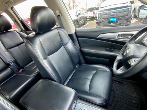 Used 2020 Nissan Pathfinder SL AWD/4WD image 26