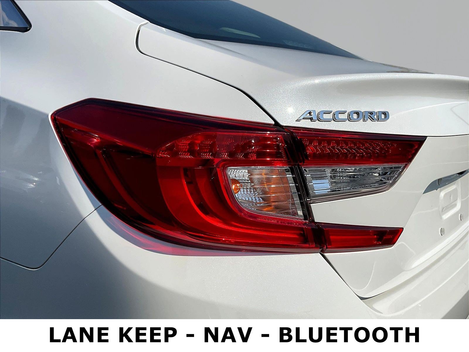 Used 2018 Honda Accord EX-L image 23