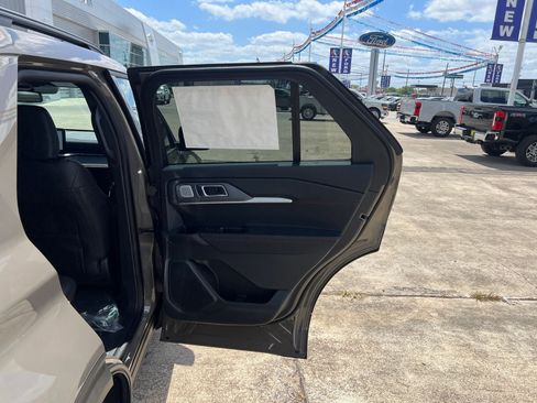 New 2026 Ford Explorer ST AWD/4WD image 12