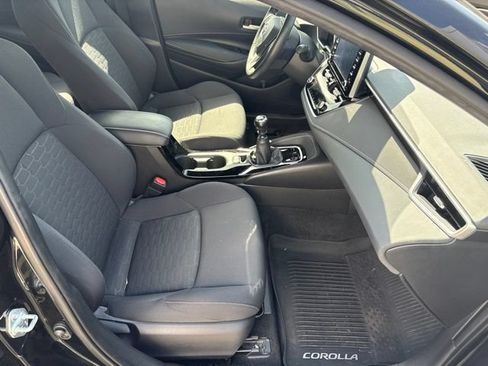Used 2021 Toyota Corolla SE FWD image 30