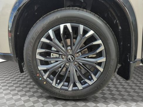 New 2026 Nissan Rogue Platinum w/ Platinum Premium Package image 10