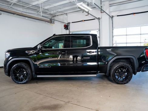 Used 2023 GMC Sierra 1500 Denali w/ Denali Reserve Package image 8