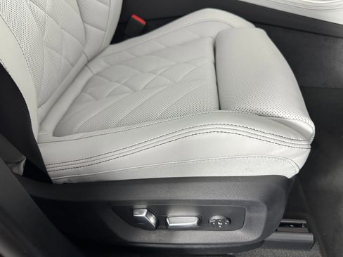 Used 2026 BMW X5 sDrive40i RWD image 32