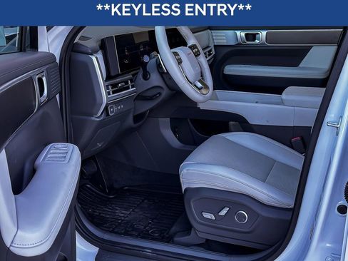 Used 2026 Hyundai Santa Fe SEL image 13